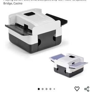 Automatic Card Shuffler - Black and White